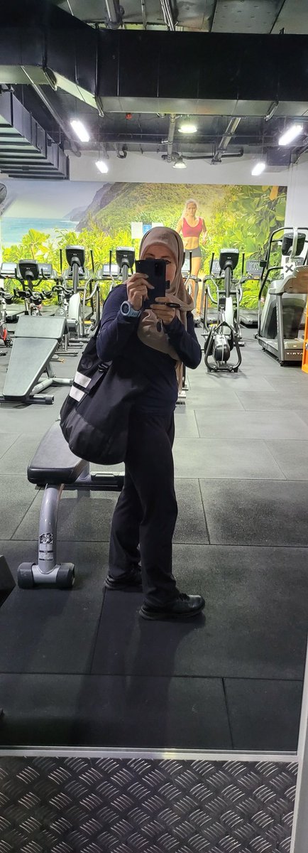 Sam, Hijabi Runner tweet media