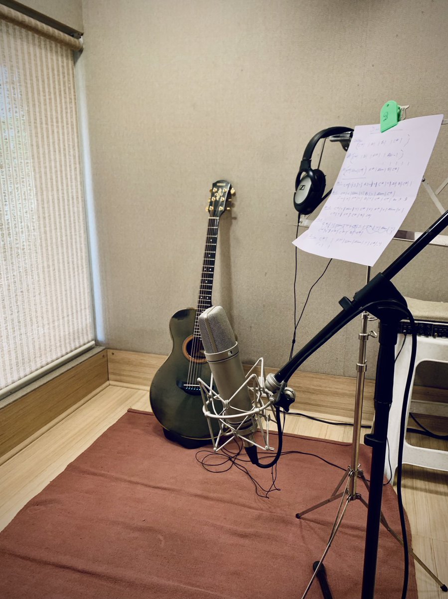 sanjoygt's tweet photo. Recording session with @YamahaGuitars @DaddarioandCo #neumannmic @SennheiserUSA https://t.co/QeMhVtG4xv