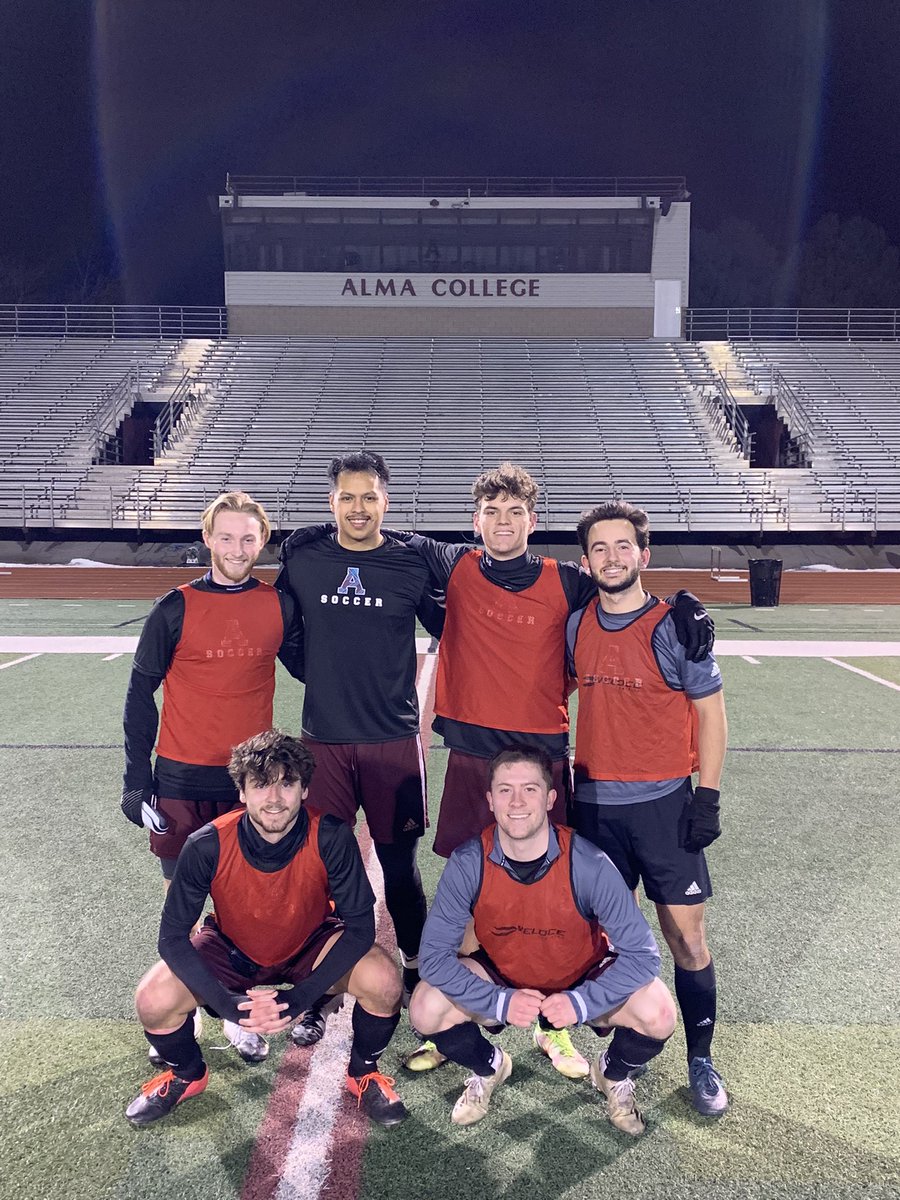AlmaScotsMSOC's tweet photo. Last night wrapped up our first week of Spring Training. It was great to be back out on the field together! Congratulations to our 2v2 tournament winners and our competition day winners! https://t.co/DtShkwSpZY