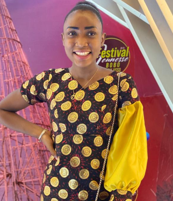 BWEFnonprofit's tweet photo. #BWEF funded Djeneba's communications degree in 2018 which she passed last year. Now she's got a job in Bobo-Dioulasso #doinggood #education #empowerwomen #BurkinaFaso https://t.co/lySftdWIHt