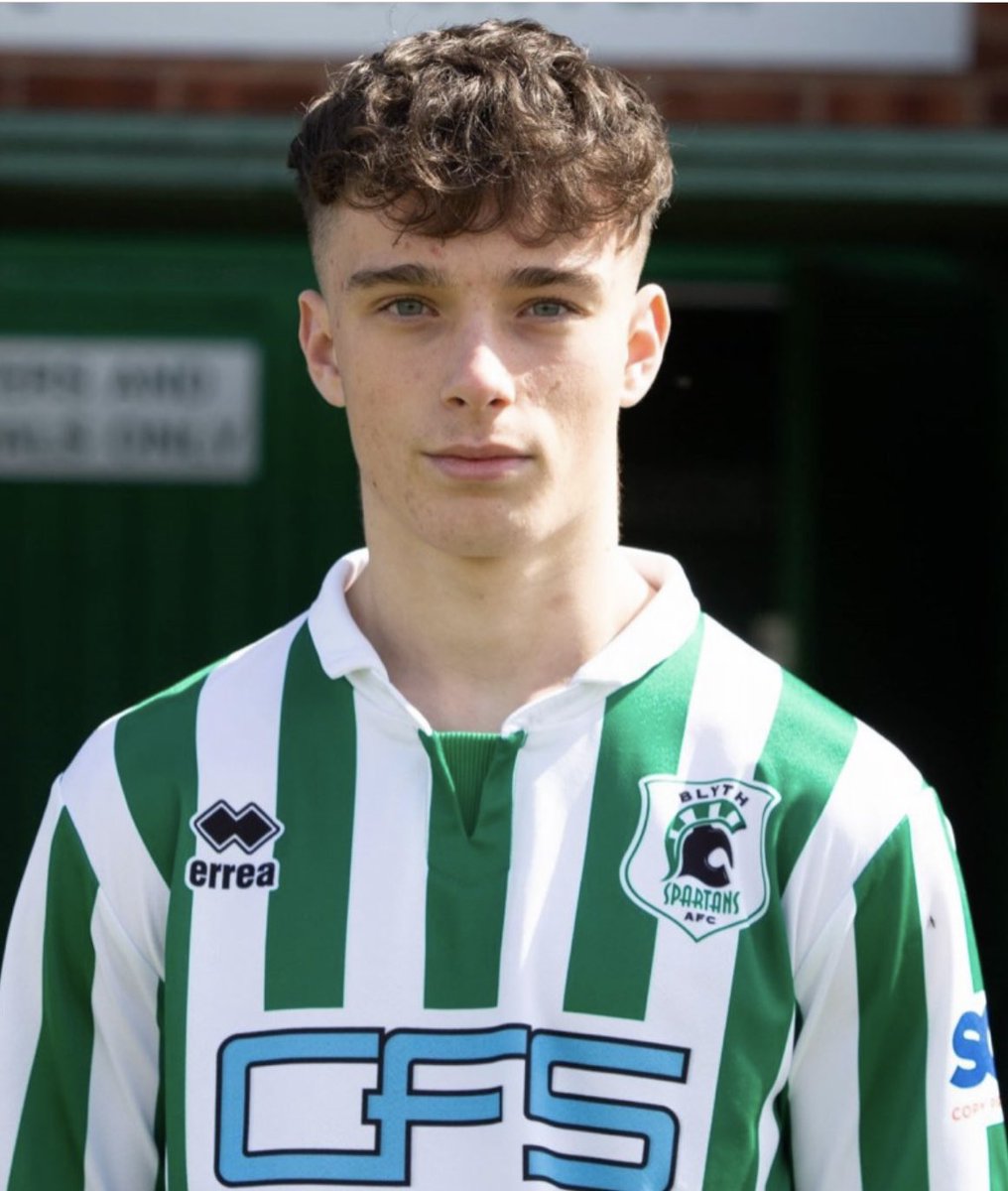 GustoSportsMgt's tweet photo. Happy 20th Birthday to Gusto client @coreymckeownn hope you have a good day 👍🏻🎁🎈

#teamgusto #corey #20today #topplayer #greatlad https://t.co/A9EaYNWZcw
