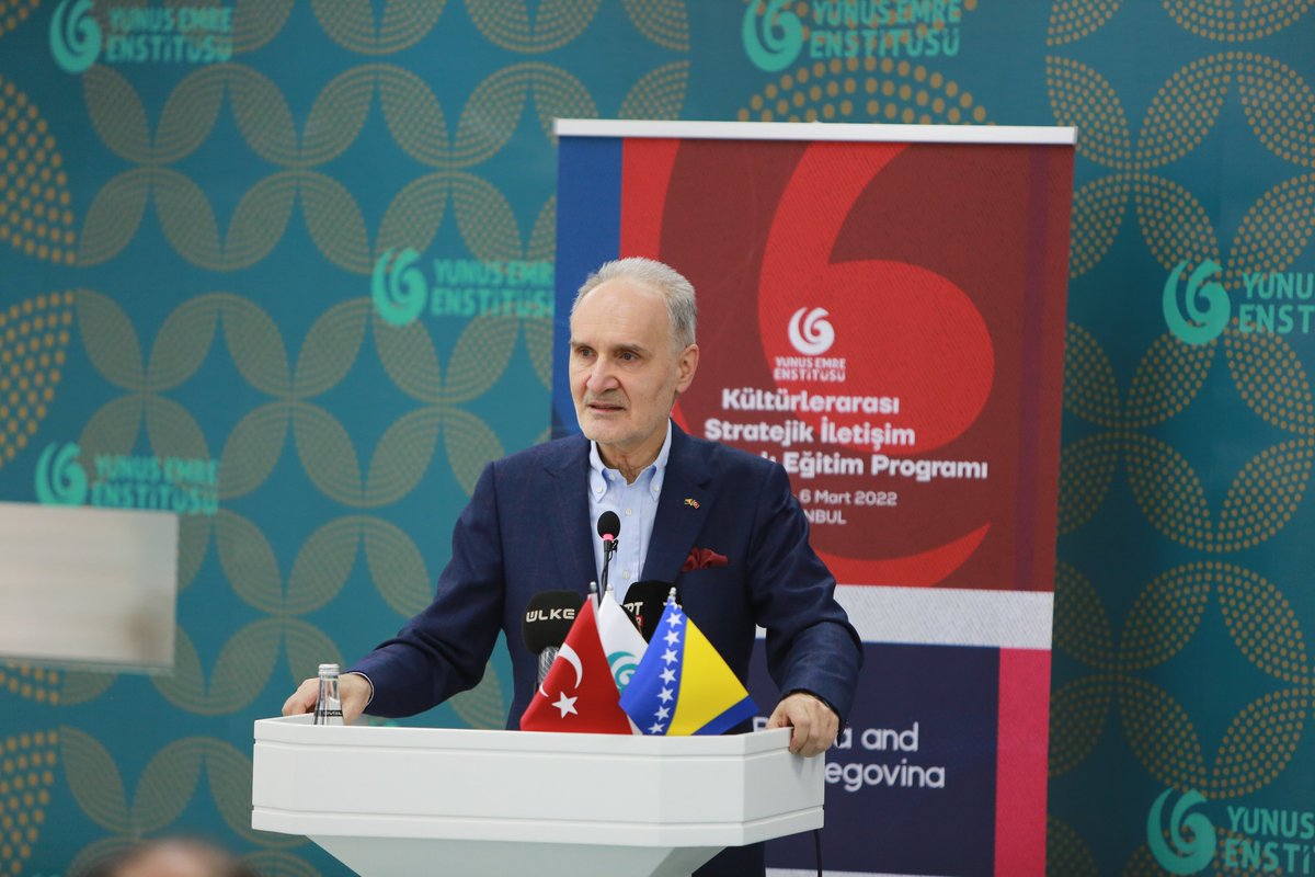 İstanbul Ticaret Odası Yönetim Kurulu Başkanı Sn. <a href="/SekibAvdagic/">Şekib Avdagiç</a> :"Bosna Hersek dışında Avrupa, Amerika ve diğer ülkelerde yaşayan Bosnalılara diaspora diyebiliriz. Bu durumun bir istisnası vardır. Türkiye'de yaşayan Bosna Hersekliler asli unsurdur. Burası onlar için de vatandır."