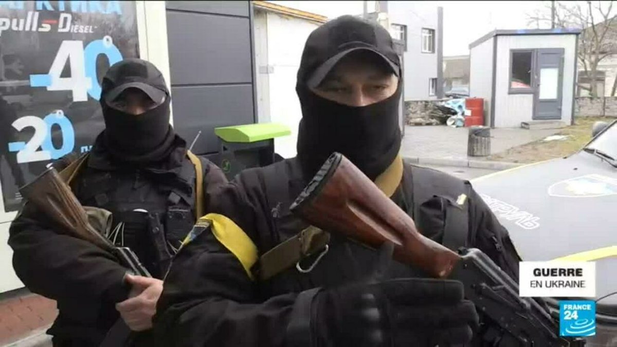 Guerre en Ukraine : défendre Kiev à tout prix f24.my/8RQv.t