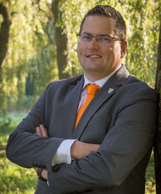 Ons fractielid Paul Schultink neemt afscheid na de verkiezingen. 
Daarom een interview met de scheidende nestor van de raad.
Lees het interview hier: facebook.com/sgp.krimpenaan…