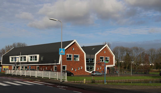 Speerpunt Samen WERKEN: Bouw Driestar-Wartburg locatie
Krimpense jongeren moeten in Krimpen onderwijs kunnen krijgen. Lees de rest van het speerpunt hier facebook.com/sgp.krimpenaan…
