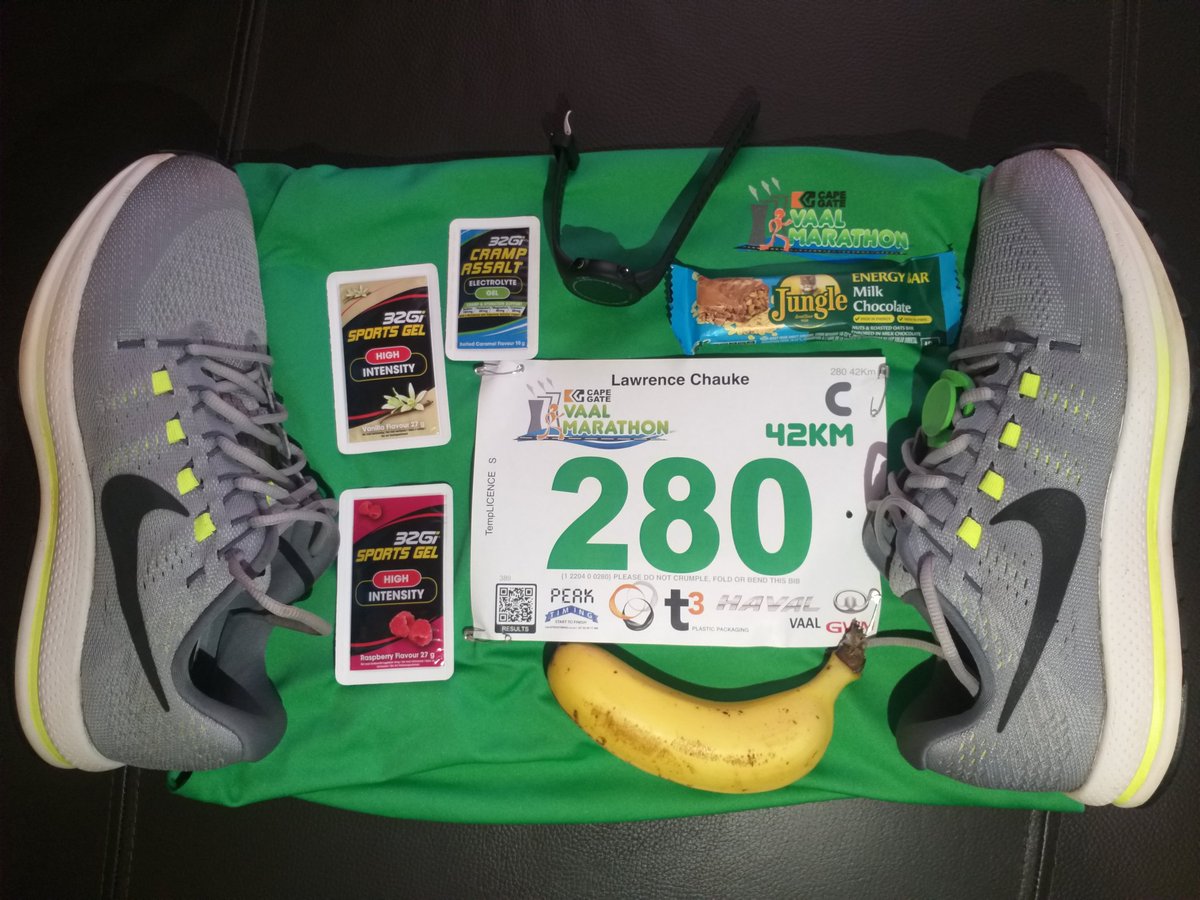 LWR08's tweet photo. Only a matter of few hours. Tomorrow I'm not chasing anything, I'm going there to have fun with other runners.
#VaalMarathon
#RunningWithTumiSole
#RunningAMarathon
#FetchYourBody2022
#TrapnLos
#IPaintedMyRun https://t.co/Iy0gKS2yRx