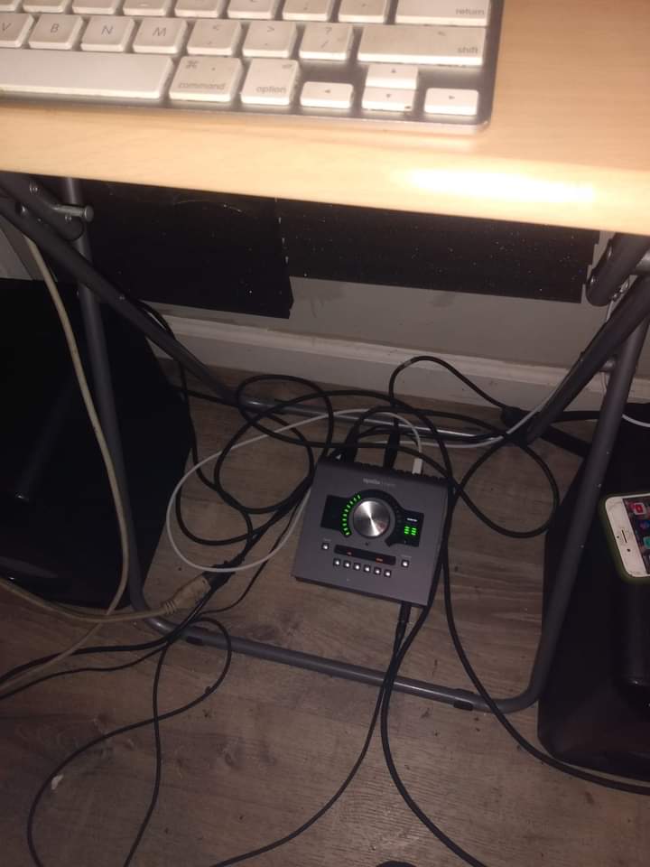 therealjet144's tweet image. #apollointerface gang #apollomkii gang cost me a fortune  for this interface slash preamp more to come just working you are now #youarenowawatchingamaster at work #recordlabels #signme #nyrapper