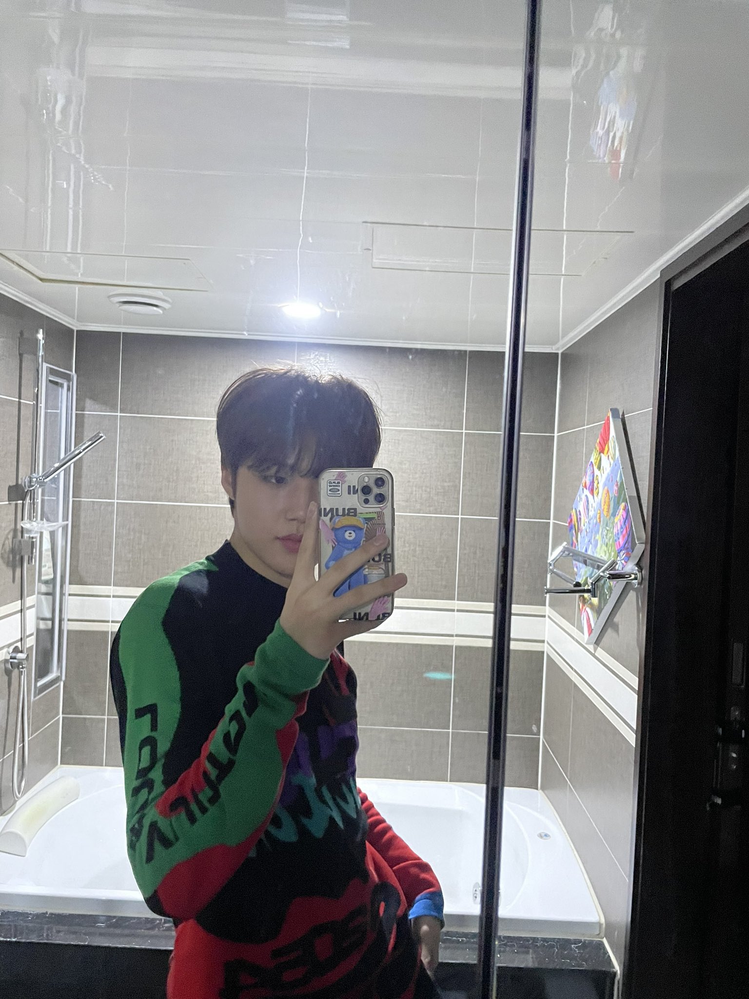 FNFngv1aQAQk_ml?format=jpg&name=large