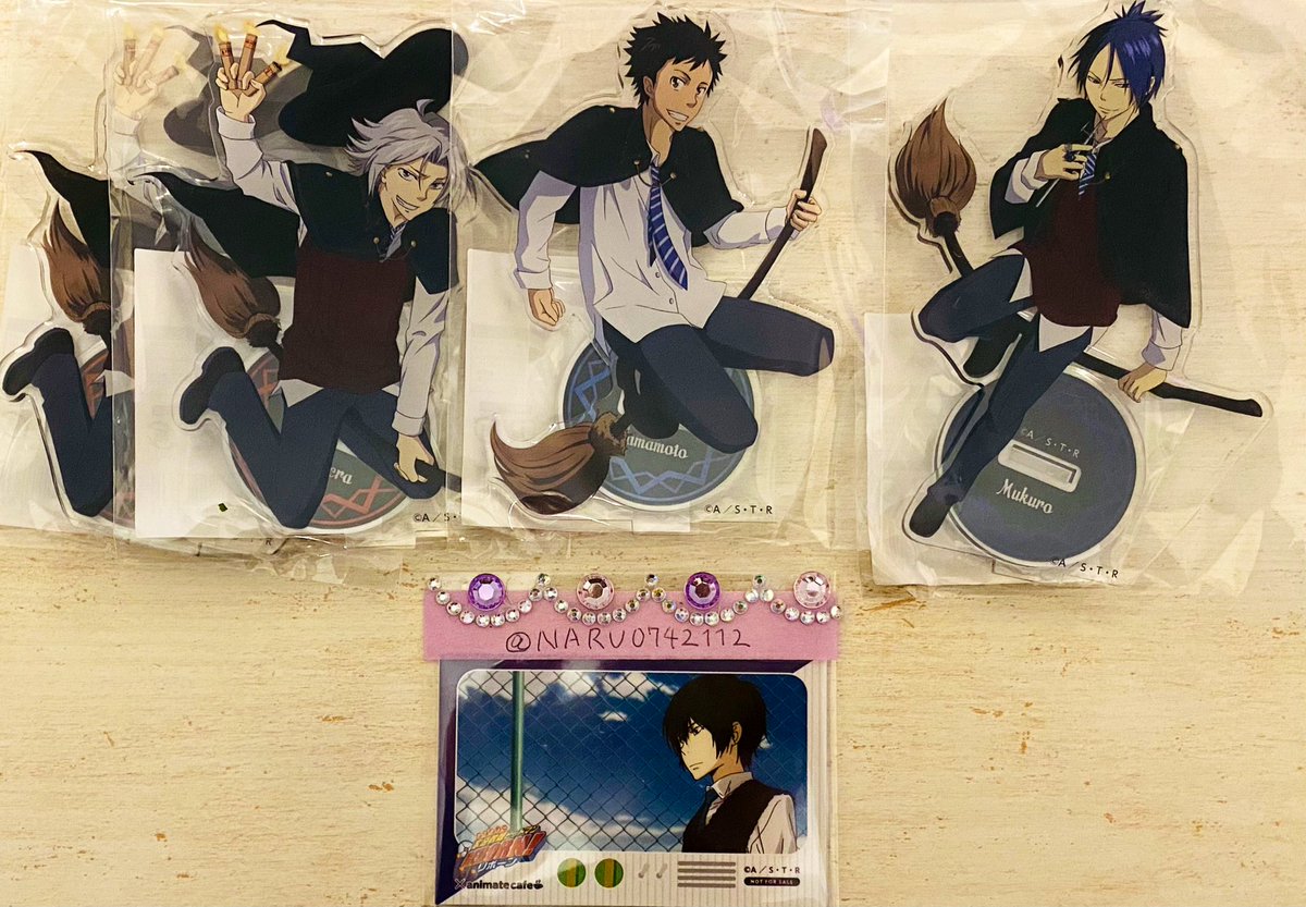 【交換/譲渡】家庭教師ヒットマンREBORN くじ引き堂

譲）A賞獄寺×2、山本×1、骸×1

求）B賞ツナ、B賞雲雀or715円

交換優先です。
お譲りの場合まとめてのお取引となります。送料なしです！

郵送交換です。

よろしくお願い致します。