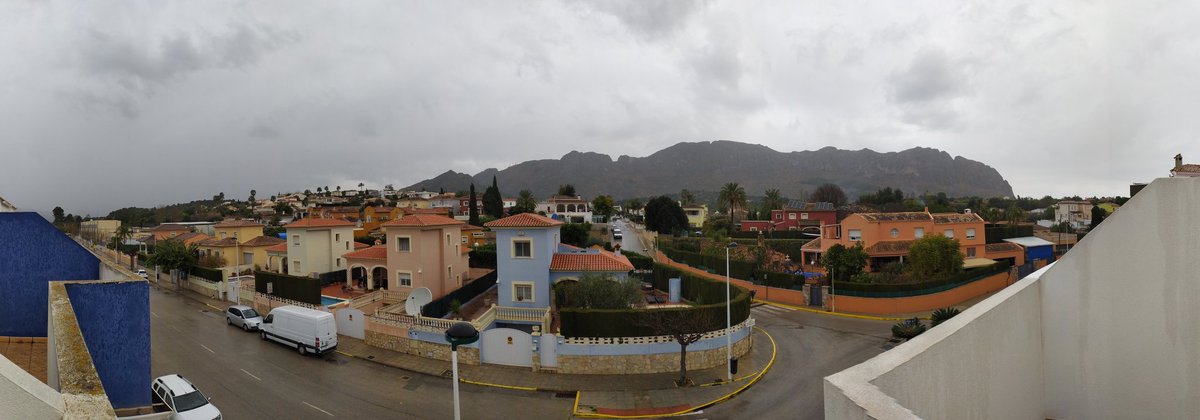 ramos_mcarmen's tweet photo. De vegades cal callar per tal d'escoltar la música que hi ha darrere de la pluja #plou #Segaria #Beniarbeig https://t.co/FSVnV343J9