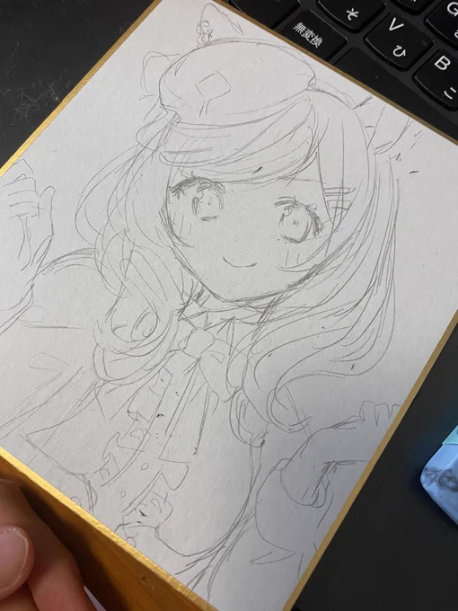🖌 