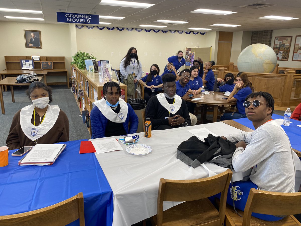 bloom_hs's tweet image. Bloom High School is so proud of our scholars inducted into the National Honor Society yesterday. Great Job! 

@DrNavarre @DrJLAnderson 
#Bloomscholars #nationalhonorsociety