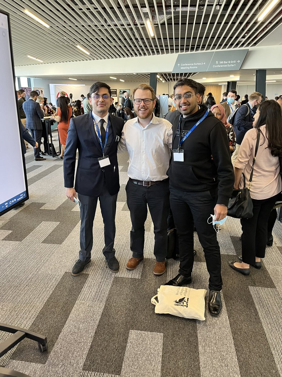 Wonderful to finally meet <a href="/Phil_mce/">Phil McElnay</a> in person after working together for the past few years with him with IVMC and <a href="/OSCEazyOfficial/">OSCEazy</a>!!!!! True celebrity moment!!! Ps he’s even more wonderful in person <a href="/MedAllApp/">MedAll</a> <a href="/ASiTofficial/">ASiT</a>