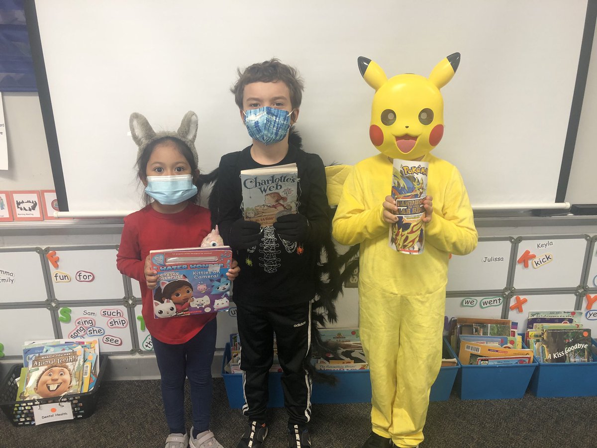 SpinasStars's tweet photo. The Book Character Parade was a perfect ending to Read Across America week! @MiddleCreekES https://t.co/oDzMDTPQmp