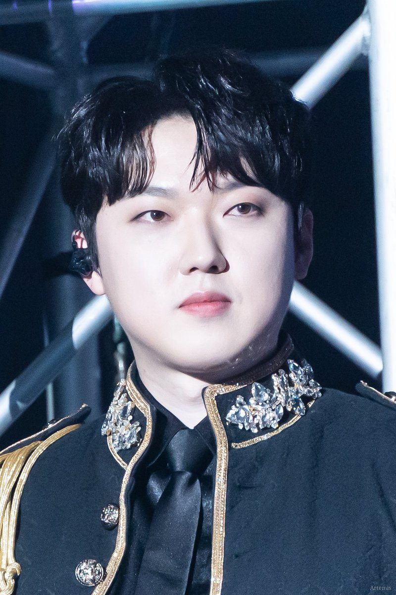 Artemis_fore's tweet photo. 20220219 The Royal Encore
#포레스텔라 #강형호 https://t.co/JVK5AStbm9