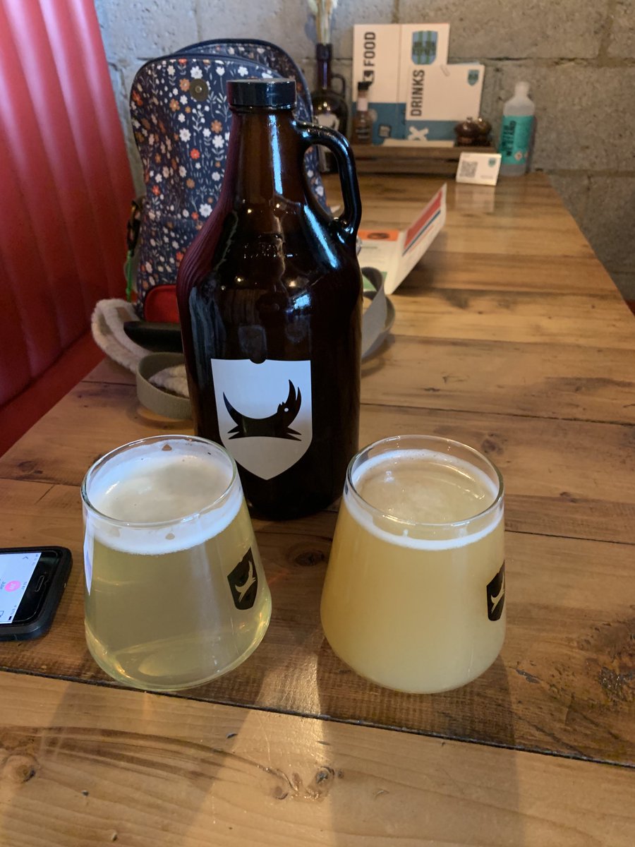 JamesSedgwick15's tweet photo. BrewDog MK and got my Growler #BrewDog #EFP https://t.co/jDEqSS5I6M