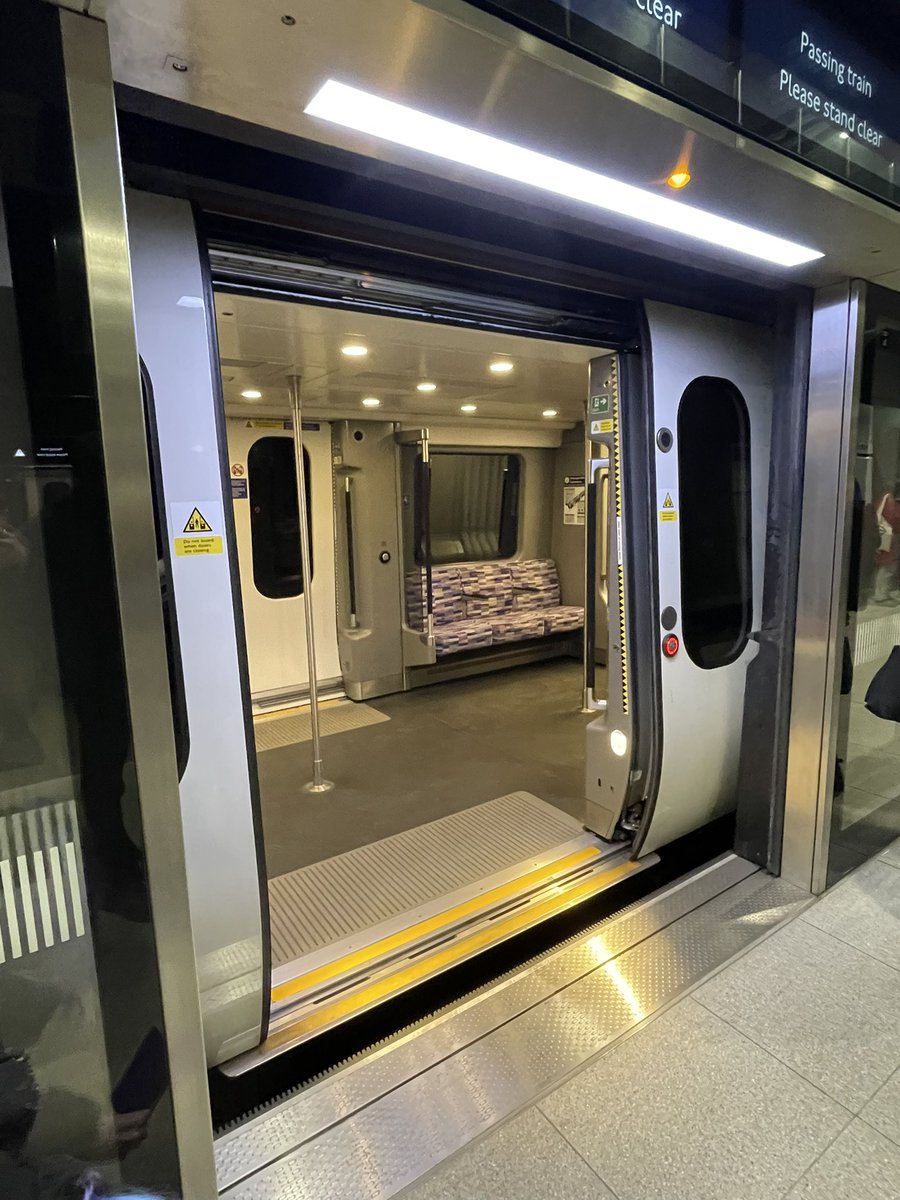 SimonZev's tweet photo. Today was #TrialOps evacuation. Starting at Woolwich, “failing” outside Canary Wharf, evacuating to a rescue train, then going to Canary Wharf for an emergency evacuation. It all started at Woolwich #Crossrail 🟪 https://t.co/xqvfye9kma