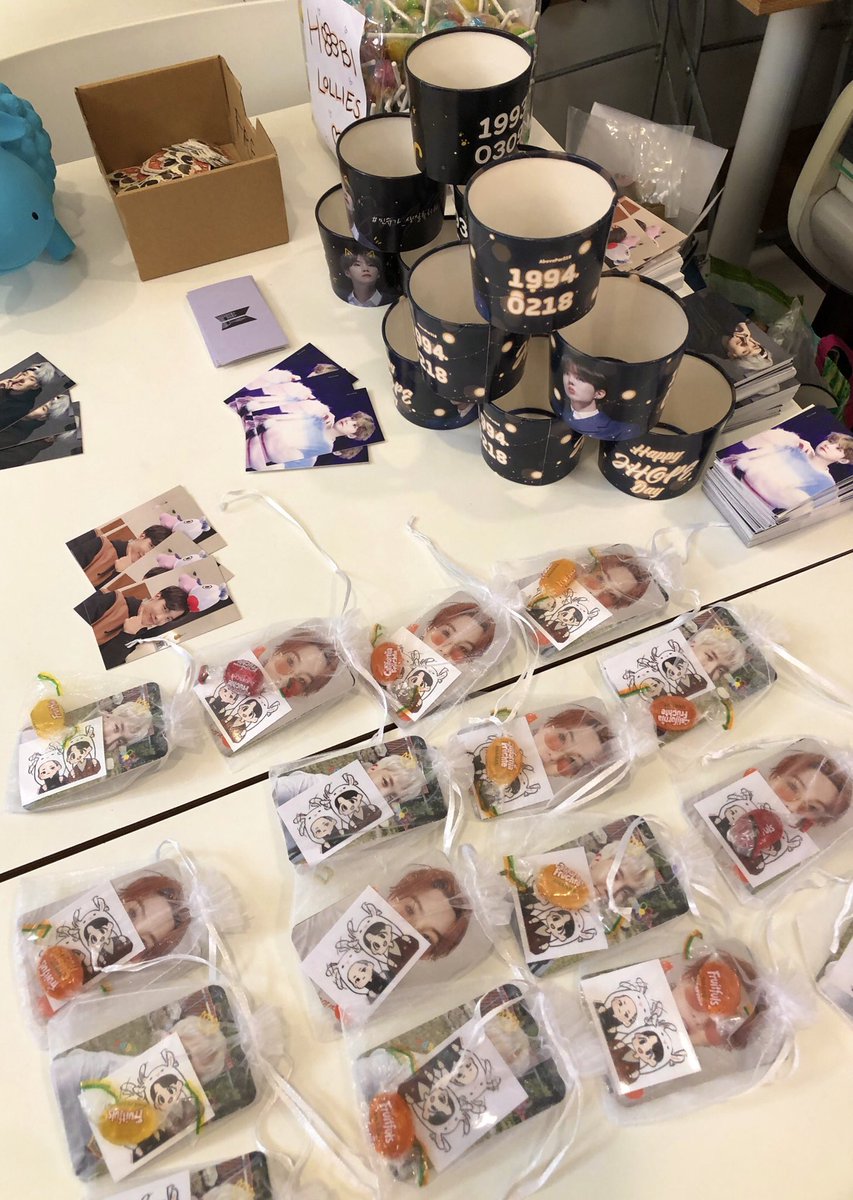 ArmyMuc's tweet photo. Vielen Dank an alle, die heute gekommen sind! ✨💕 Wir hoffen, ihr hattet ebenso eine schöne Zeit :) Einen Teil unserer Einnahmen werden wir an die Ukraine spenden.

Bis zum nächsten Mal! 💜

#SOPEinMUC https://t.co/B3t1jGkIT8