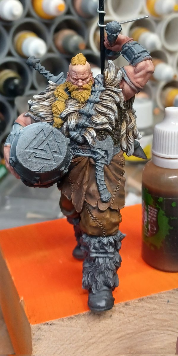 67JonC's tweet photo. OK, it's a WIP, but quite happy how he's coming along #lootstudios #journeytovalhalla https://t.co/UwaSovd4Pn