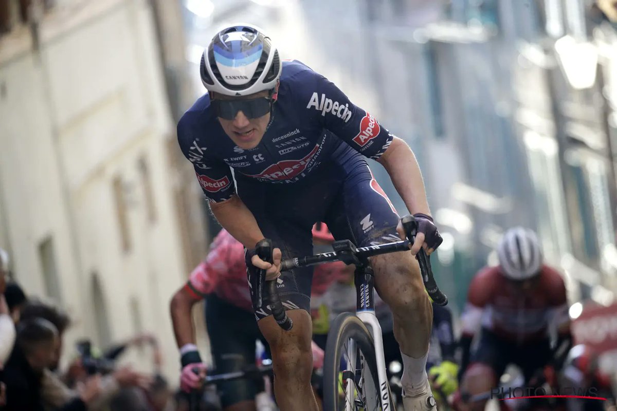 AlpecinPT's tweet photo. 🇮🇹 #StradeBianche

"I had good legs and joined multiple attacks in the finale. Top 10 was within reach, but I'm happy with 12th."
🗨️ @FlorisDeTier https://t.co/WBx37a2Lx2