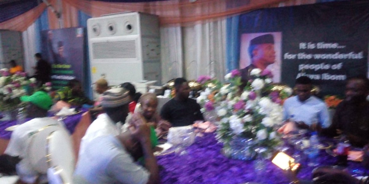 EmmanuelTembe2's tweet photo. Live updates at the Declaration Dinner
#UyoDeclaration
#TheNewTribe
#FaceofHope23
#OsinbajoSupportMovement https://t.co/Dj04CD0Iox