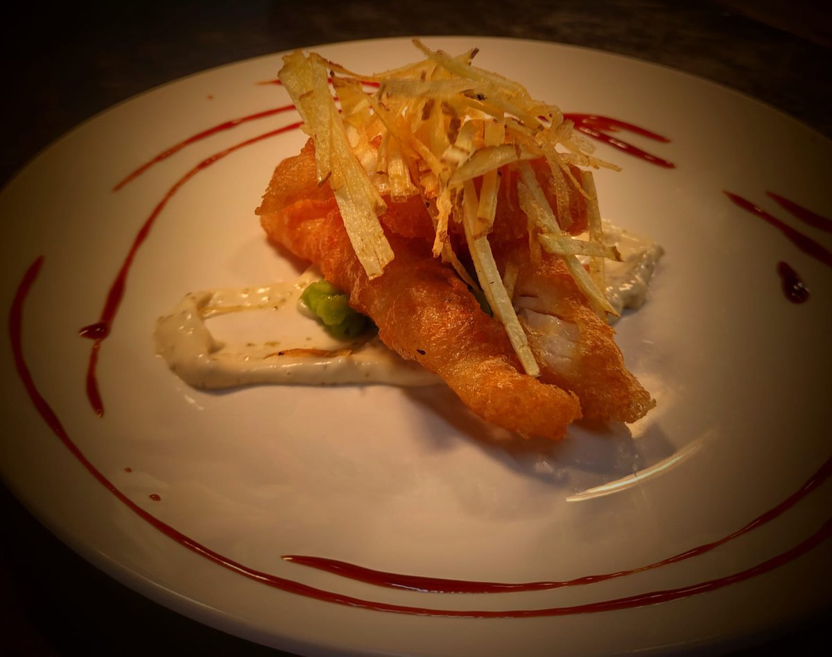 Have you tried our mini fish and chips? #lordnelsonatwinthorpe #visitwinthorpe #ng24