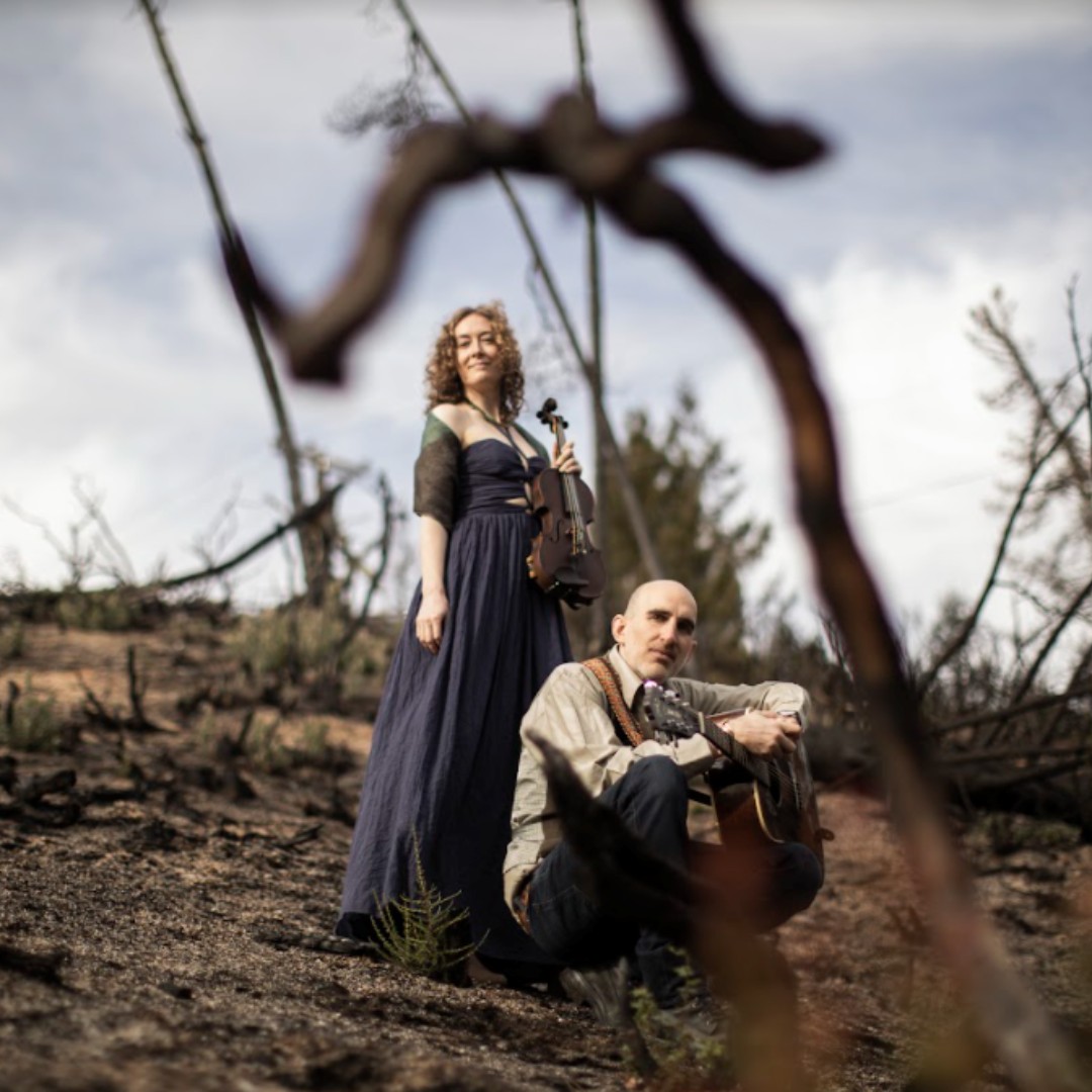 Starlite Sessions (@starlitesession) on Twitter photo Artist of the Day: <a href="/danandlaurel/">Dan Frechette & Laurel Thomsen</a> 🇺🇸
starlitesessions.com/artist-of-the-…
#ArtistOfTheDay #DailyArtist #StarliteRoom #StarliteSessions #American #AmericanCulture #WeBuildEntertainment #StrongerTogether #SupportCanadianVenues #ForTheLoveOfLIVE #SaveOurStages #BonnyDoon #California #USA Artist of the Day: <a href="/danandlaurel/">Dan Frechette & Laurel Thomsen</a> 🇺🇸
starlitesessions.com/artist-of-the-…
#ArtistOfTheDay #DailyArtist #StarliteRoom #StarliteSessions #American #AmericanCulture #WeBuildEntertainment #StrongerTogether #SupportCanadianVenues #ForTheLoveOfLIVE #SaveOurStages #BonnyDoon #California #USA