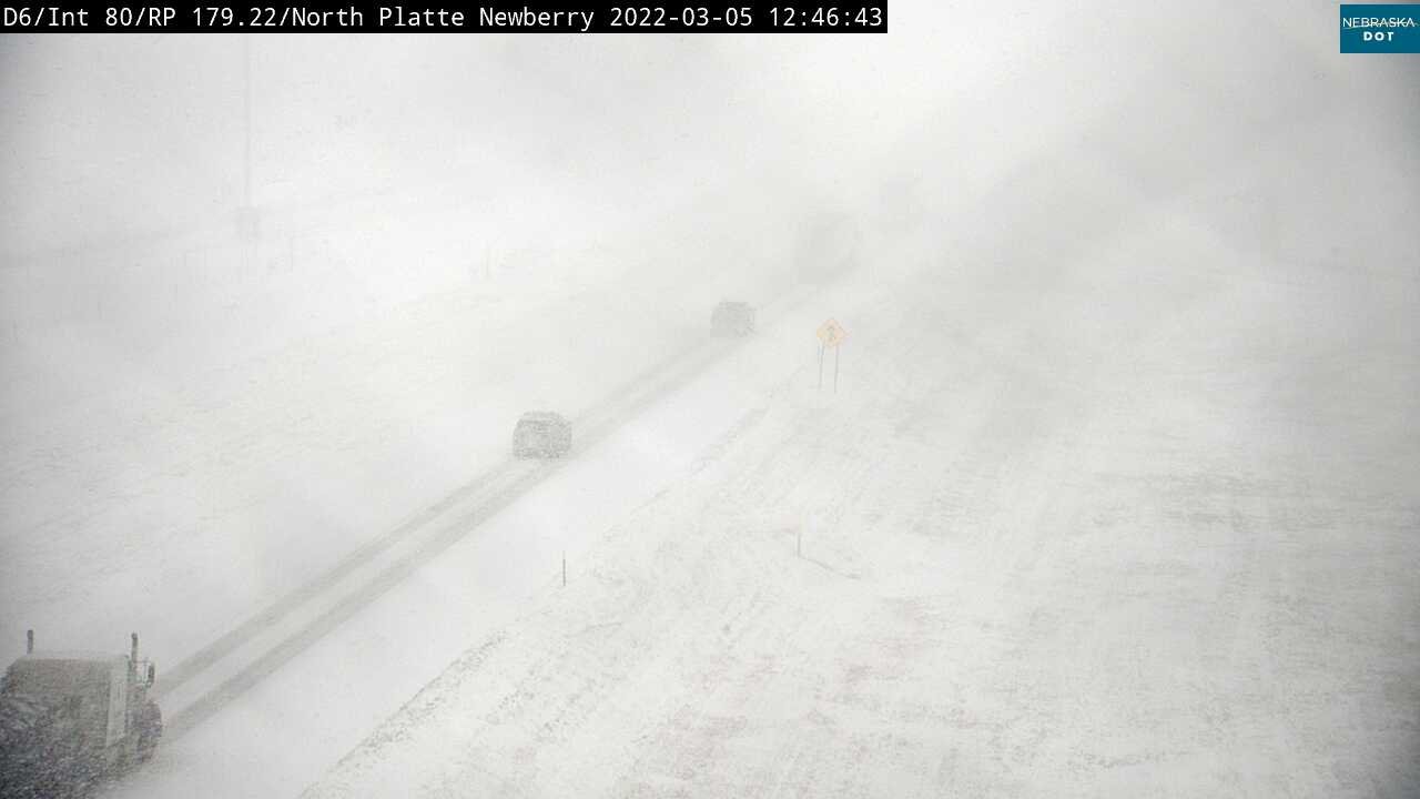 Breaking Weather by AccuWeather on Twitter "Heavy snow has greatly