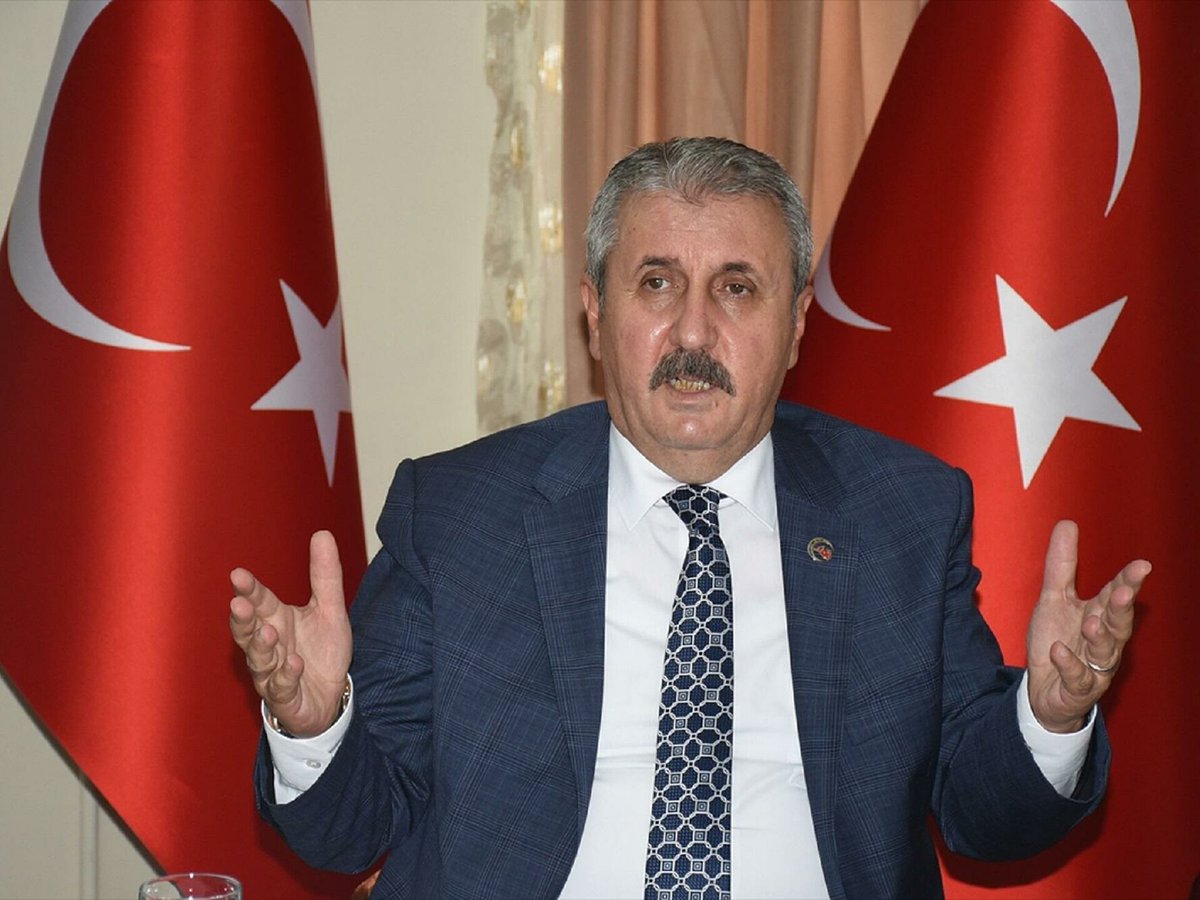 #YağFiyatları çok yüksek olduğu için,
#AyçiçekYağı'nı marketten almıyorum.
Ayçiçek tarlası satın alıyorum kendime.