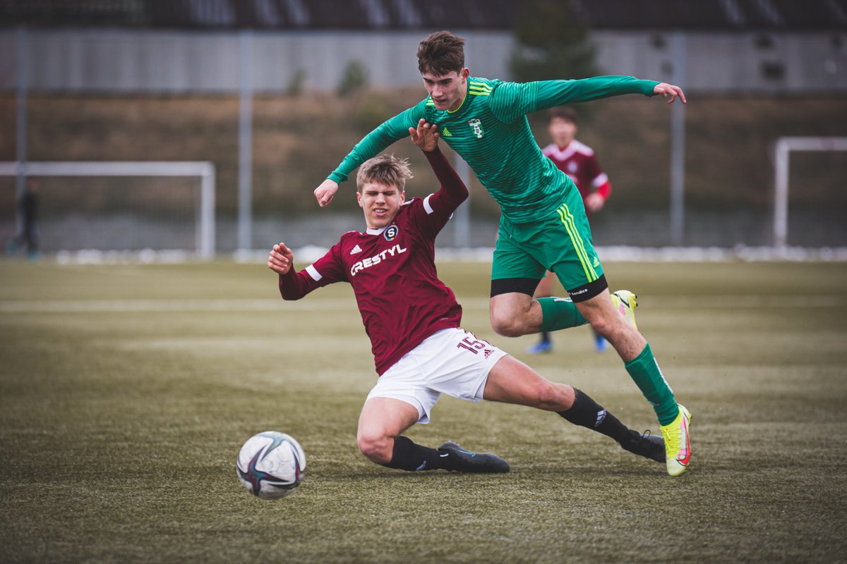 ACSparta_Mladez's tweet photo. U17 | Bůra na cestu v podání sedmnáctky? Není problém!
👌 Mladší dorostenci si poradili s Karvinou 5:0! https://t.co/N1Ld2zq8LZ