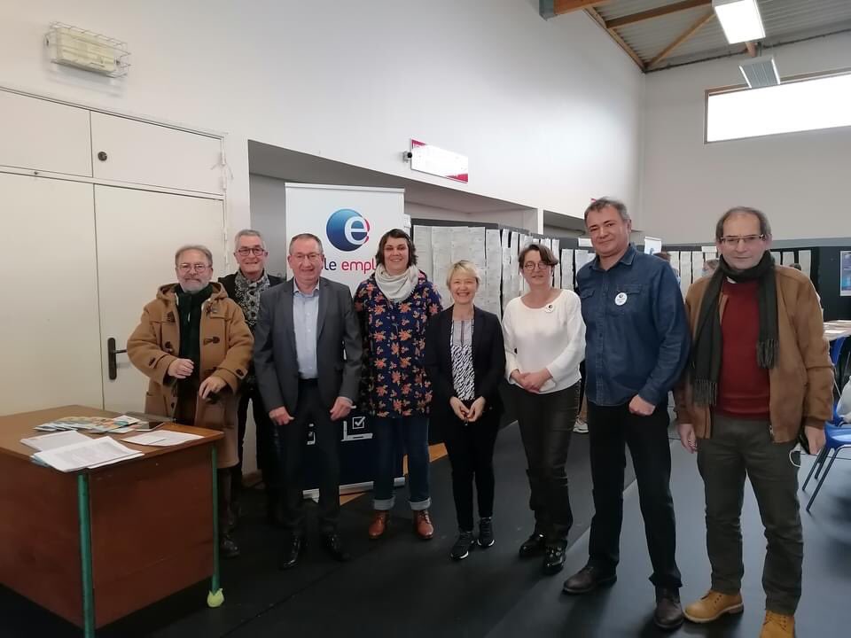 ActifeC's tweet photo. Nous étions ravis d’être ce matin au forum de l’emploi saisonnier de #concarneau @villeconcarneau #emploi #recrutement https://t.co/7fxgn9eW51