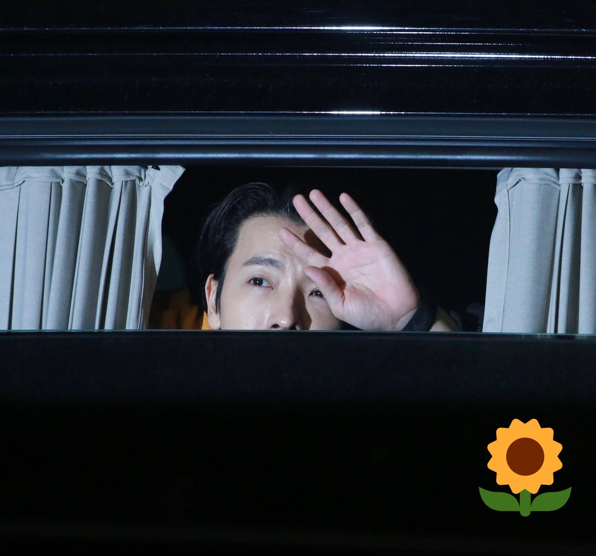 HAEBARAGI_1015's tweet image. 220306 잘가요 오빠👋👋 푹 쉬어요! #Callin #TheRoad_Winter_for_Spring #슈퍼주니어 #동해 #SUPERJUNIOR #DONGHAE