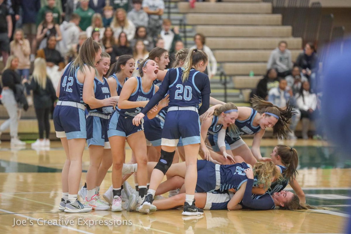 lilyy_miller's tweet photo. Back 2 Back, District AND Conference Champs!!! 💙🤍 @LadySailorHoops https://t.co/VlfTVAh7yz