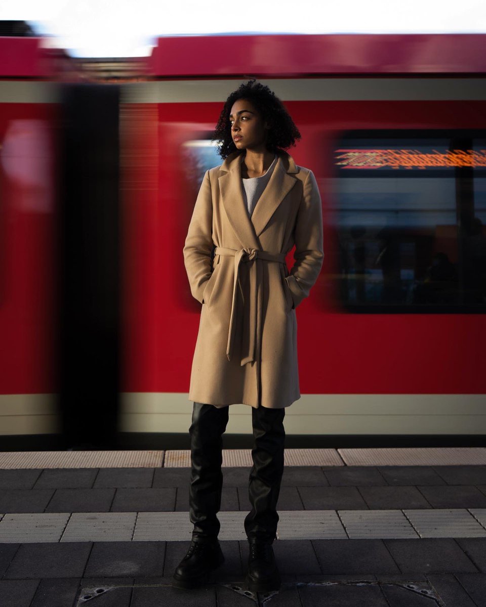 gm gm 🖤 my beautiful flat mate, Isabelle ❤️‍🔥