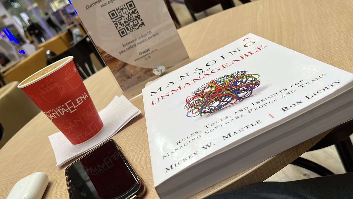 el_pachocamacho's tweet photo. Ser CTO y co-founder de una startup ha sido el reto más difícil que he tenido hasta ahora, pero ha sido muy emocionante, este libro ha sido una gran guía, súper recomendado 👌 ,que libros recomiendan sobre liderar equipos de desarrollo de software ?? https://t.co/PPkrl0snR8