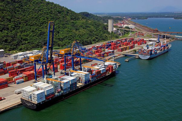 PortalPortuario's tweet photo. Docas do Río registra aumento de 55,4% en facturación de enero - https://t.co/LxJlqUdsai #CDRJ #Brasil https://t.co/wr5KcAS0uq