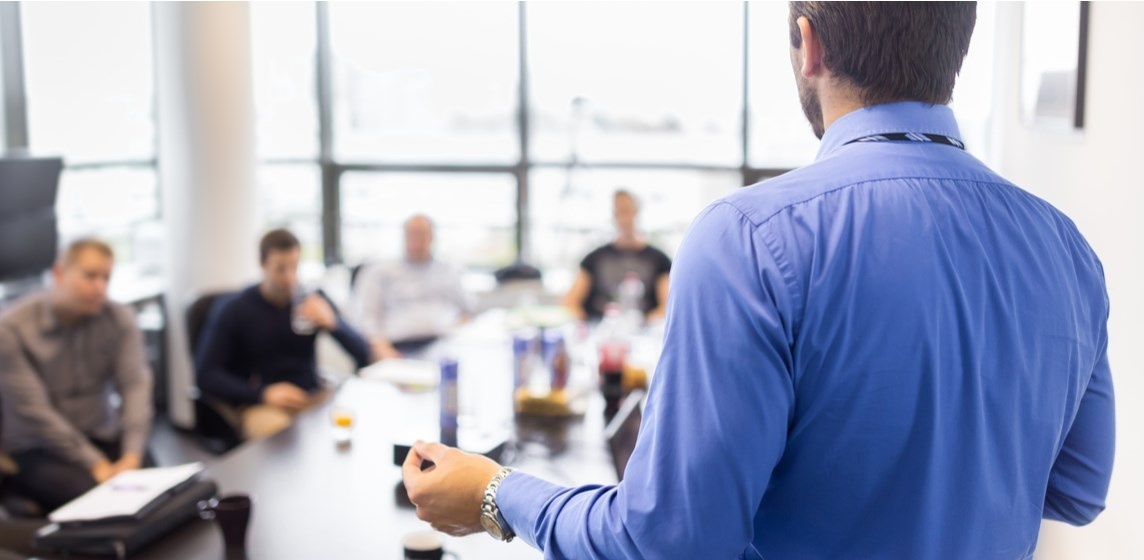 WeAreUMiNetwork's tweet photo. Training is just as important for current staff as it is for new ones, regardless of how long they have been with the company!

Maximise the success of any training course your #employees undergo by reading this article:
https://t.co/7ufSoUqTDM

#WEAREUMi #Training #Business https://t.co/0wr1RmBA2V