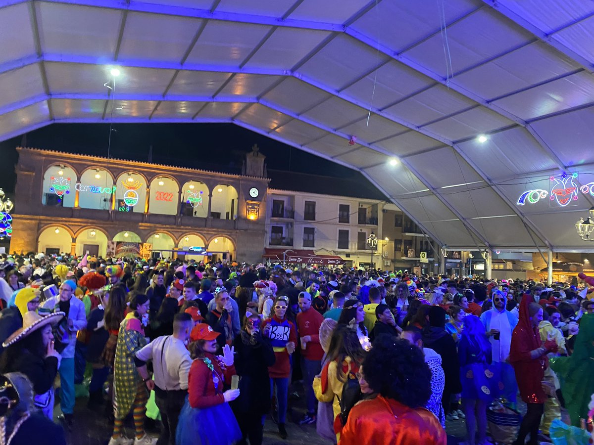 A esto me refiero cuando digo que el carnaval de Villarrobledo mola