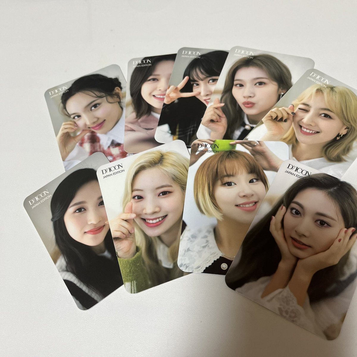 104jeong's tweet photo. TWICE ソンムル企画

DICON JAPAN EDITION トレカ 9枚セット

当選人数  1名様

締切日 3/29

2枚目の画像をよく読んでくださいᕱ⑅ᕱ♥

沢山の方のご参加お待ちしております🙇‍♂️
#TWICEソンムル企画 #ソンムル企画 https://t.co/lDWvBCtQUQ