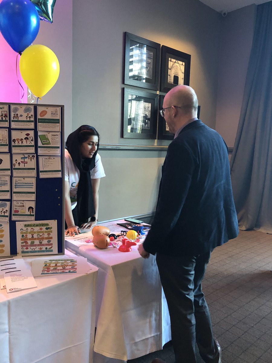 TracyMellor3's tweet photo. Mr Potato head &amp; @gordonmilson #PDSAPlanning #PennineCareQI @PennineCAMHS https://t.co/DUNbTCBSEo