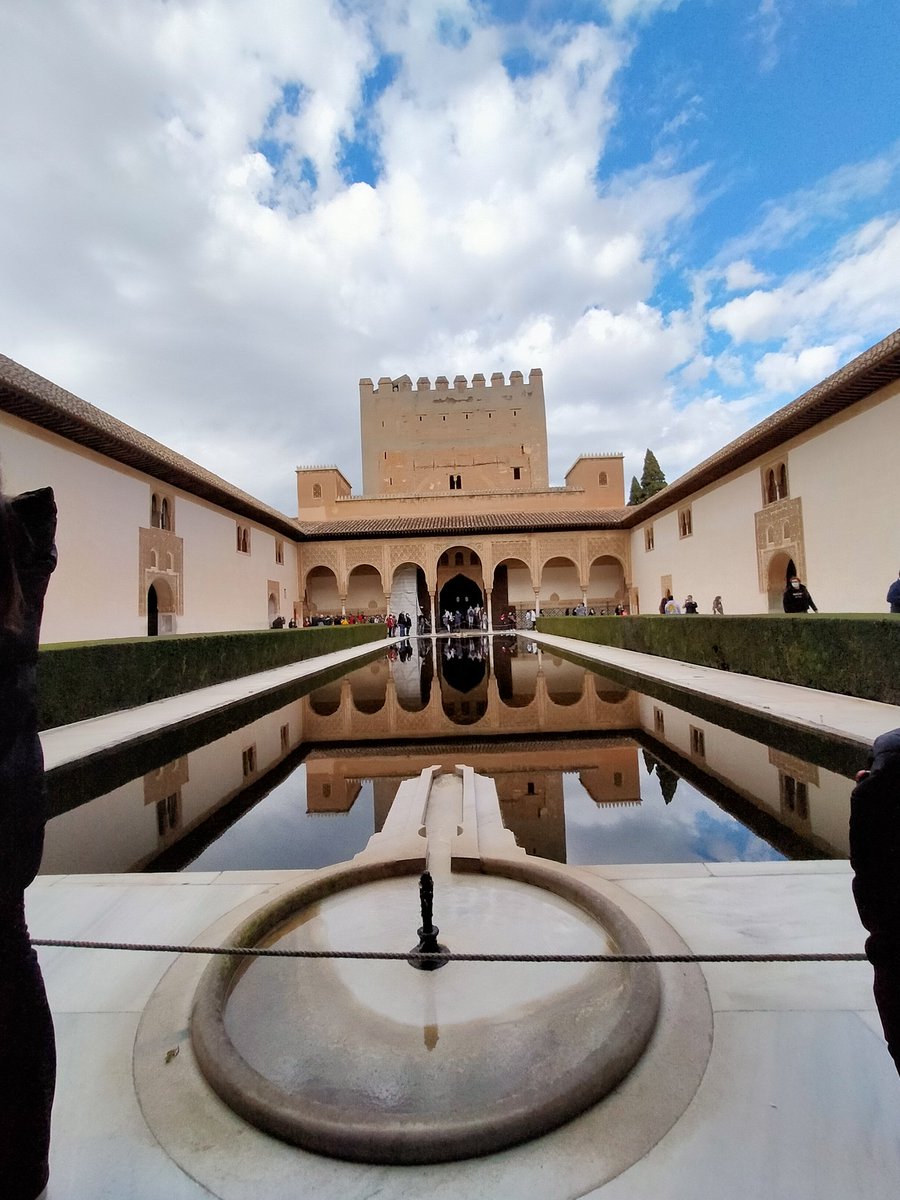 Irenebeaa's tweet photo. Granada 🇪🇸 https://t.co/y0TyYxnpob