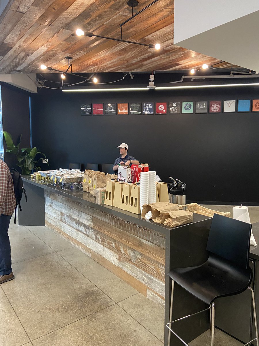 txblockchain's tweet photo. THE COMPETITORS START TO TRICKLE IN…
Check-in has officially begun…📝
Can’t wait for the packed, exciting day ahead at the amazing @CapitalFactory
Stay tuned all day for updates throughout the #NEARHackathon‼️
@NEAREdu @NEARProtocol
#NEARTXBlockchain https://t.co/pPXZTKwRtA