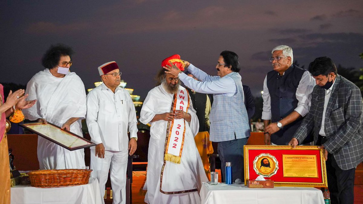 OfficeOfGurudev's tweet photo. https://t.co/DtqOBvAYhR