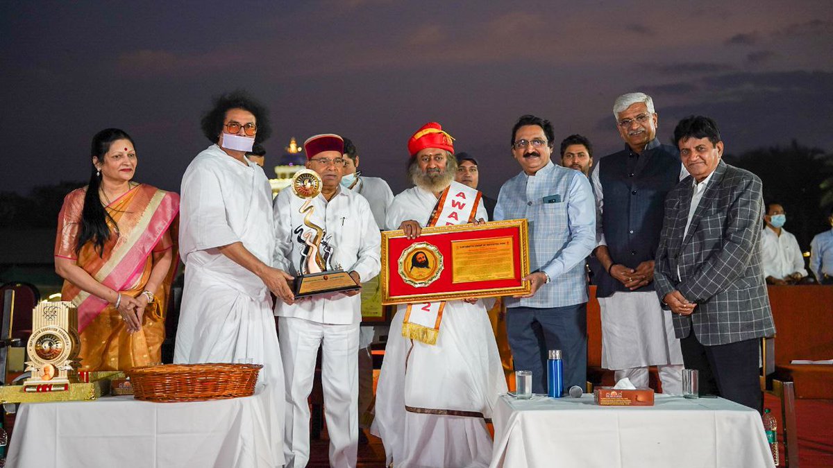 OfficeOfGurudev's tweet photo. https://t.co/DtqOBvAYhR
