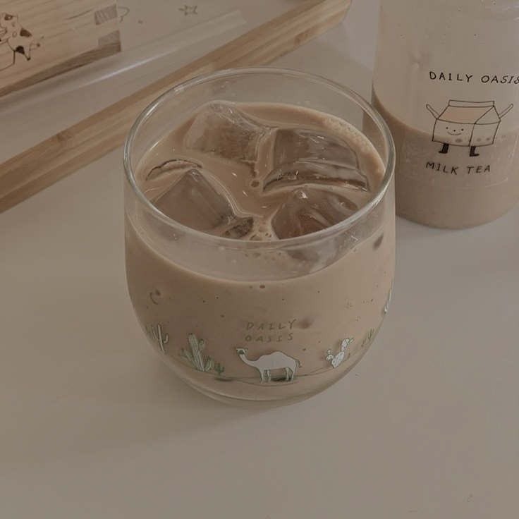 ты не один в эти тревожные дни, рядом с тобой всегда будет твоя человечность. 🪐