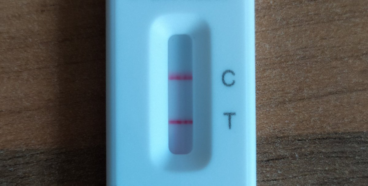 Two doses of #AZ, #Pfizer booster, #Moderna 2nd booster, wearing facemask... And still, damn! #COVID19
