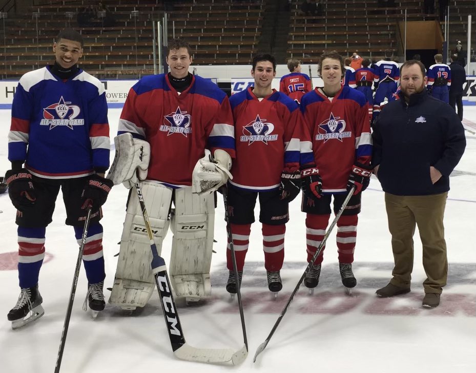everyshifthock1's tweet photo. Very saddened to hear the news about Chris Ceransky’s passing. He was a big part of @TeamMarylandAAA and a great coach, mentor, and friend to so many in the hockey community. This picture is just a few of the many players he helped achieve their dreams. RIP #everyshiftisagift https://t.co/gFO5wAawCb