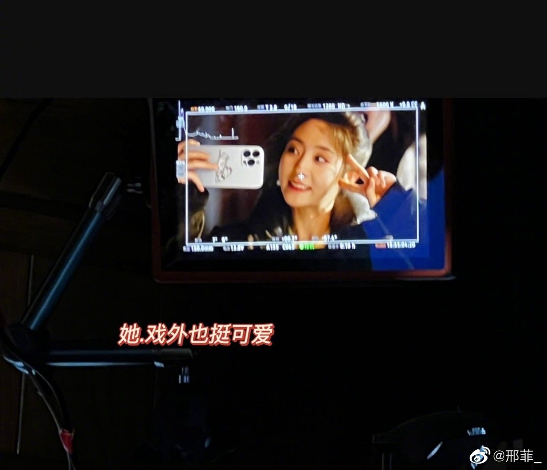 FairXingBr's tweet photo. [#FOTO] 2022.03.05 | Atualização da Xing Fei no Weibo.

"Finalmente encerrei as filmagens, eu realmente gosto gosto gosto desse drama, não importa o quanto eu disse que não pude descrever meu amor, +

(1/3)
#邢菲 #XingFei #FairXing #FeiXing #FuLiuNian https://t.co/a8HqNuajmU