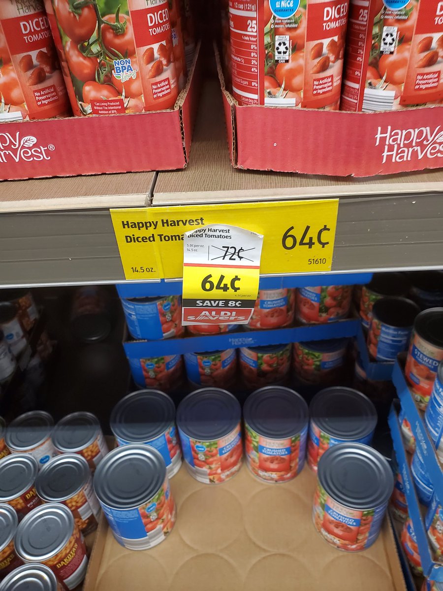 MrsCyclone811's tweet photo. @AldiUSA why the fake savings signs all through the store? https://t.co/MeUnbL20KO
