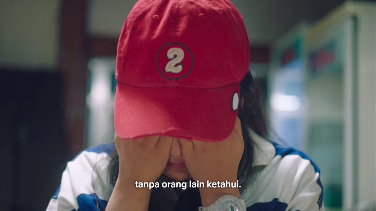 emg bener ya, yg tau perjuangan kita cuma diri kita sendiri sm tembok kamar kita :'D padahal semua org berusaha tp knp ga semua org bisa apresiasi perjuangan org lain ya #TwentyFiveTwentyOneEp7